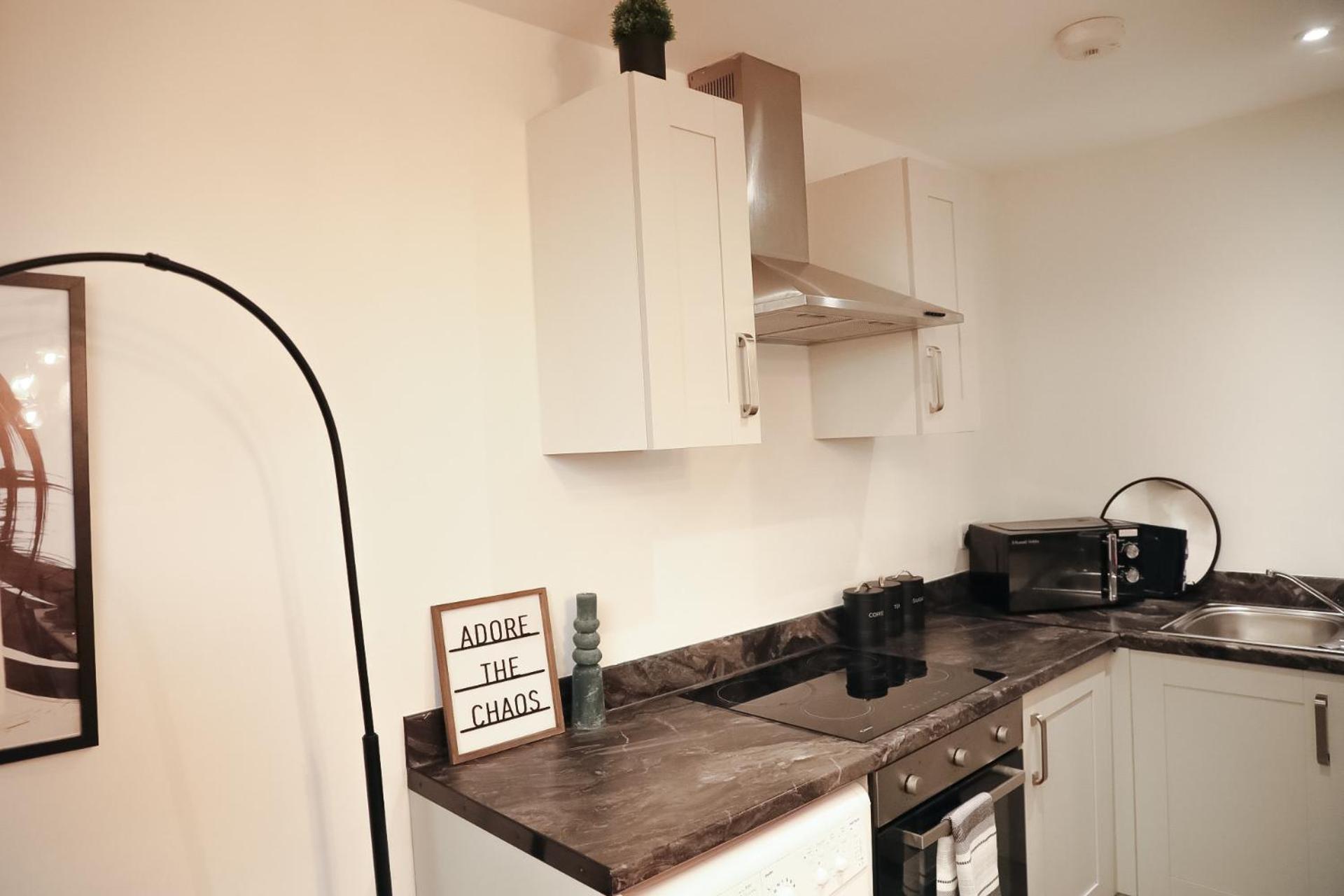 1 Bedroom Apartment Bradford City Centre Foster Square المظهر الخارجي الصورة