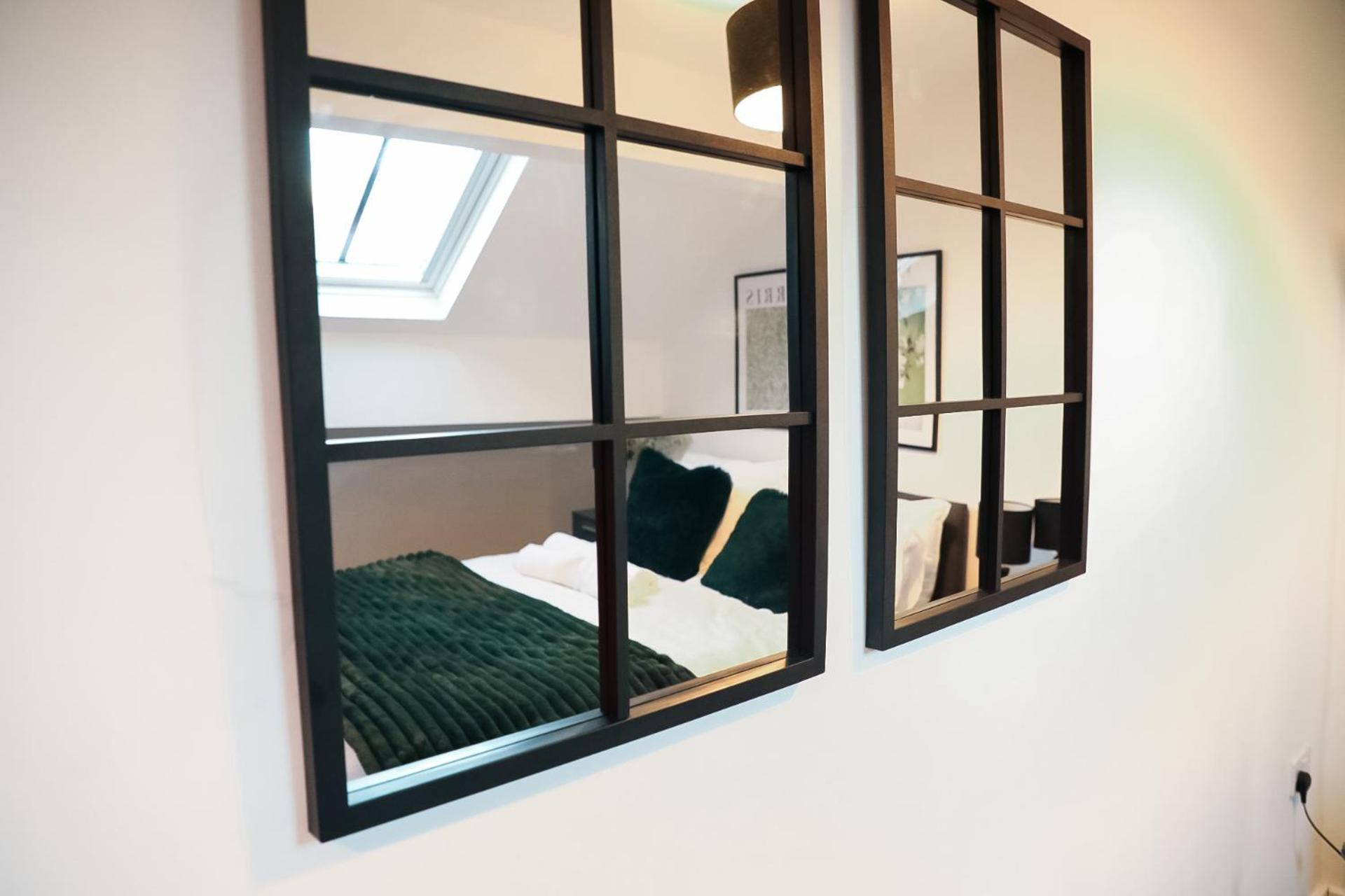 1 Bedroom Apartment Bradford City Centre Foster Square المظهر الخارجي الصورة