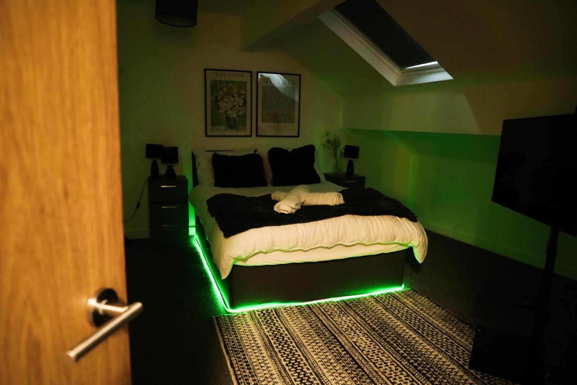 1 Bedroom Apartment Bradford City Centre Foster Square المظهر الخارجي الصورة
