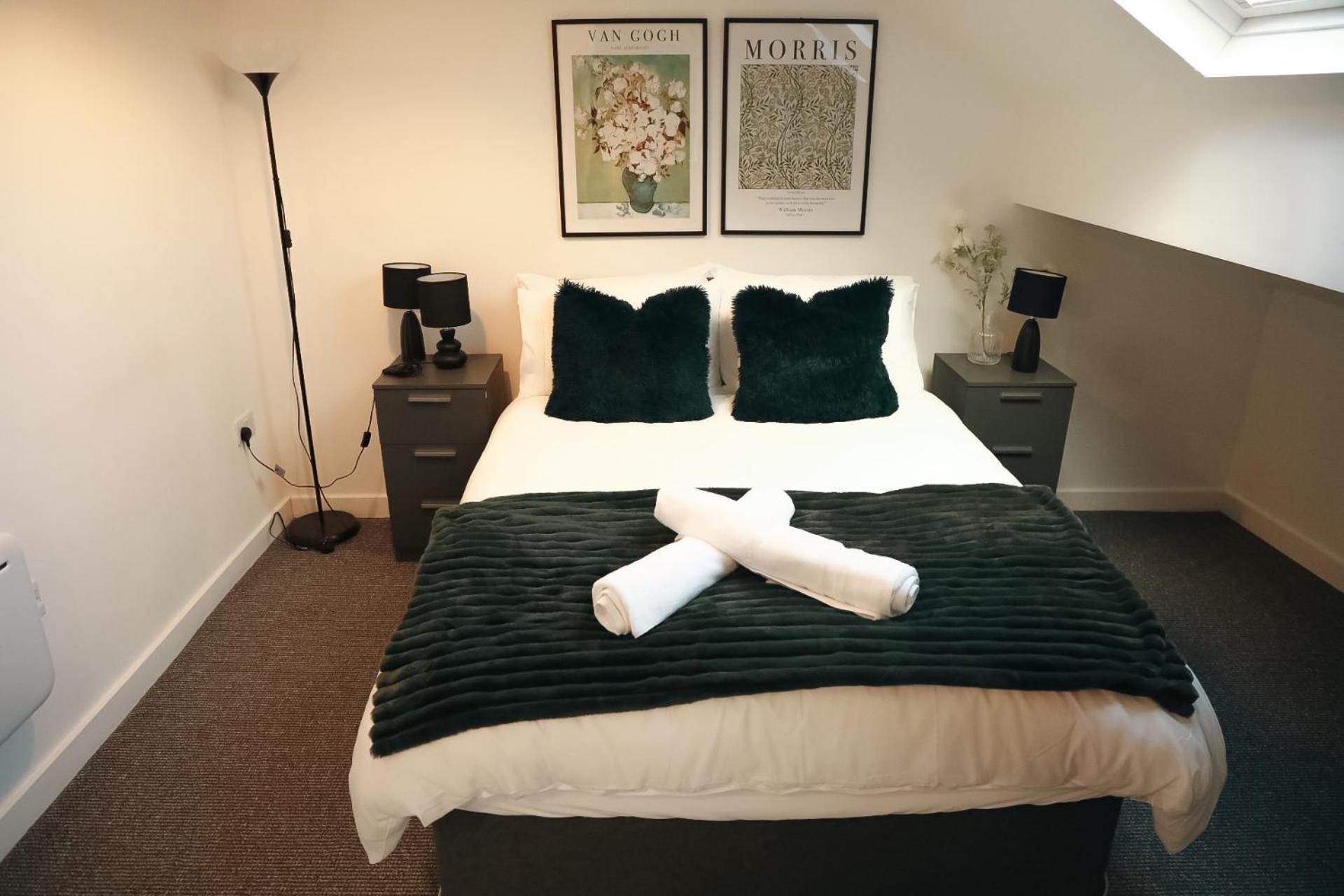 1 Bedroom Apartment Bradford City Centre Foster Square المظهر الخارجي الصورة