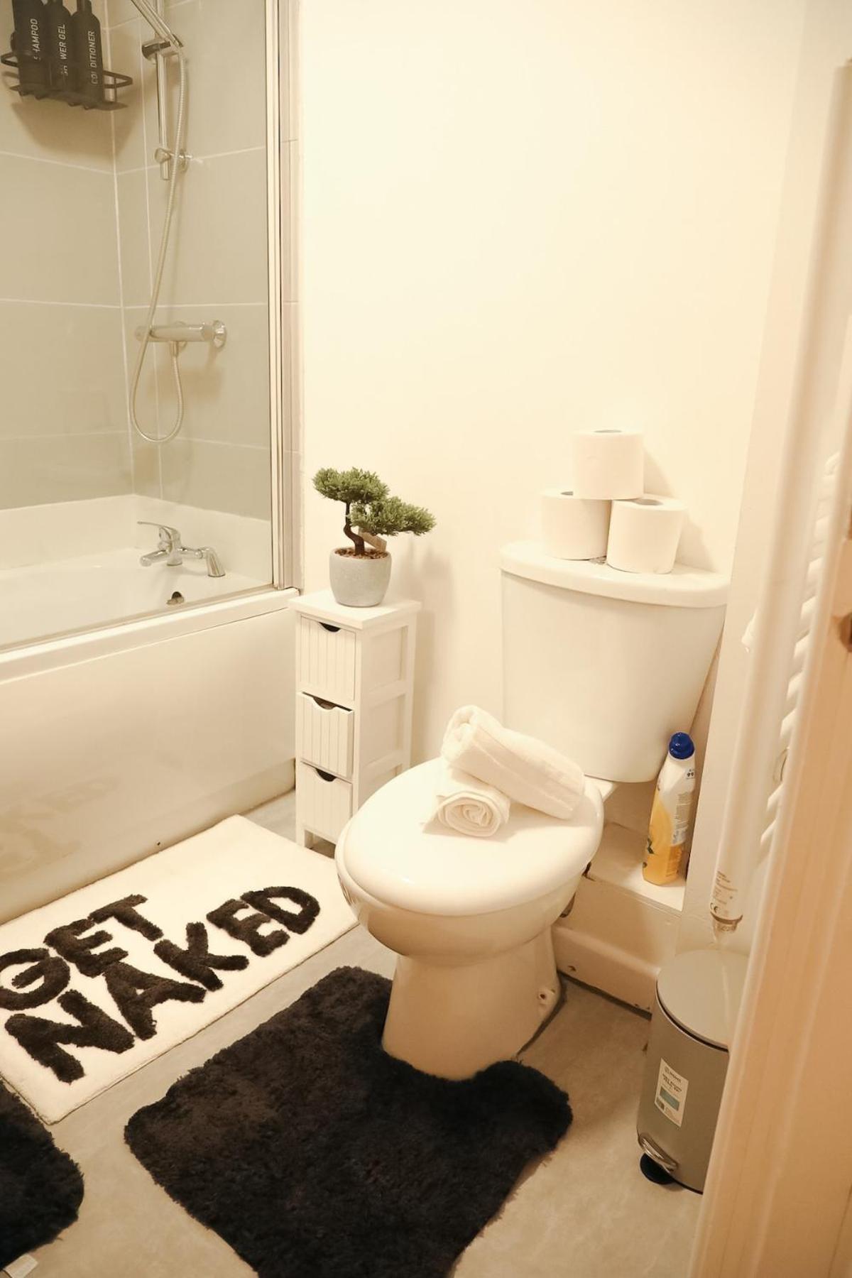 1 Bedroom Apartment Bradford City Centre Foster Square المظهر الخارجي الصورة